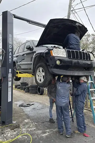 rlineuatomotive.com about